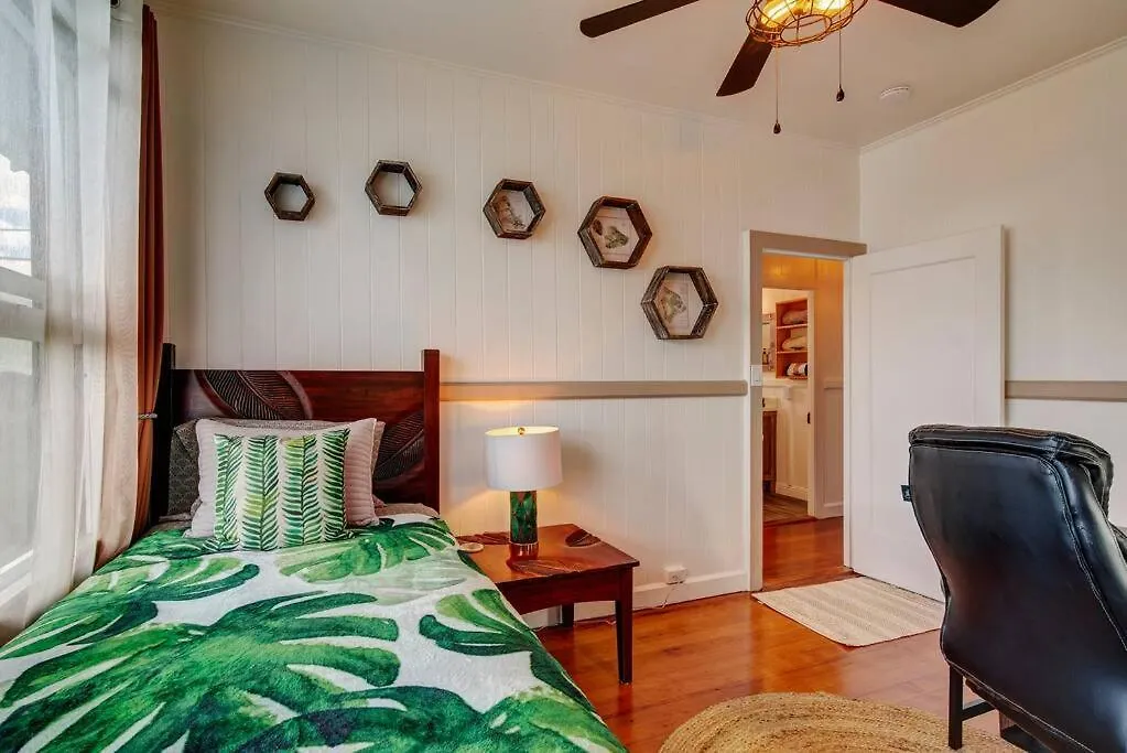 Holiday home New Paddler'S Inn- 3Br Hilo Downtown