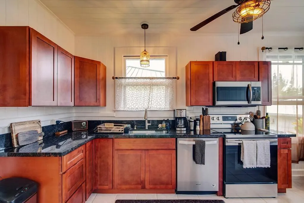 New Paddler'S Inn- 3Br Hilo Downtown 0*,